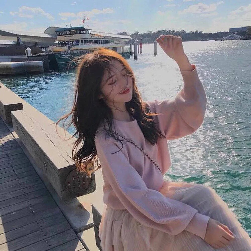 闪婚总裁后，我惊艳全球